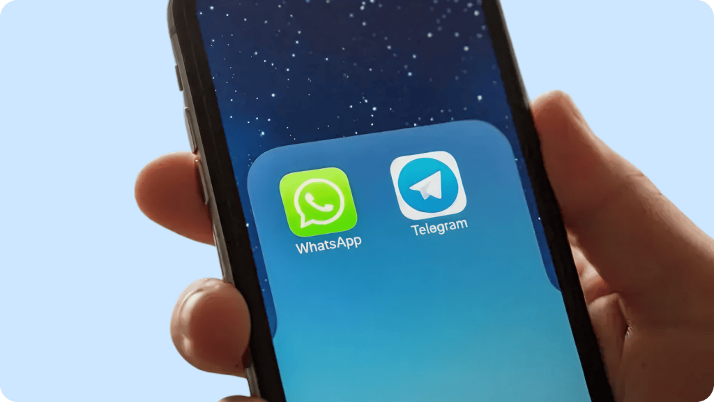 работа в WhatsApp и Telegram